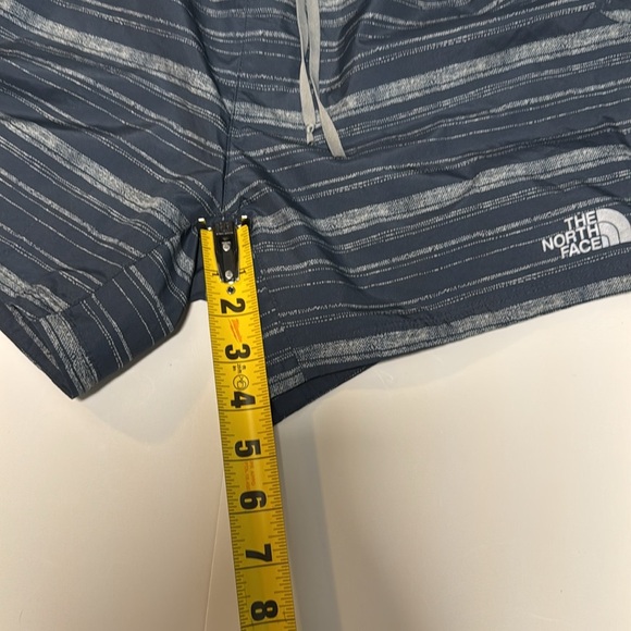 The North Face Navy Striped Shorts - Picture 6 of 6